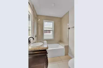 7527 S Chappel Avenue, Chicago, IL 60649 - Photo 12