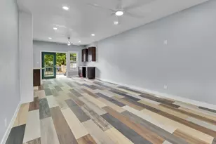 7527 S Chappel Ave, Chicago, IL 60649 - Photo 10