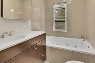 7527 S Chappel Ave, Chicago, IL 60649 - Photo 14