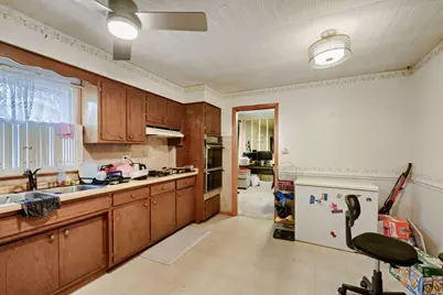 9409 S Kolmar Avenue, Oak Lawn, IL 60453 - Photo 12