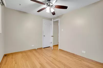7348 Davis Street, Morton Grove, IL 60053 - Photo 20
