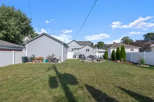 110 S Gage St, Somonauk, IL 60552 - Photo 28