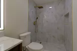 829 E Evergreen St, Wheaton, IL 60187 - Photo 34