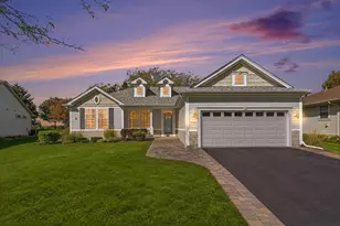 12385 Hickory Ct, Huntley, IL 60142 - Photo 1