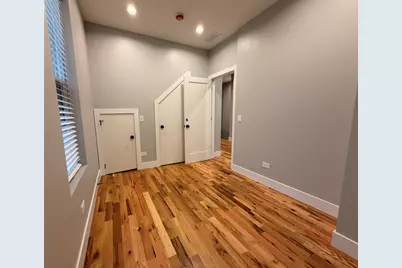 2227 W 21st Street #2F, Chicago, IL 60608 - Photo 8