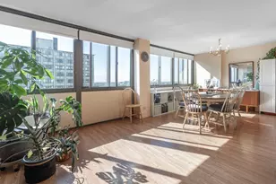 4800 S Lake Park Ave, Chicago, IL 60615 - Photo 8