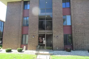 15700 Terrace Dr, Oak Forest, IL 60452 - Photo 1