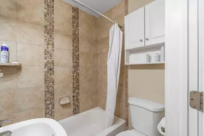 1118 Sycamore Street, Lake in the Hills, IL 60156 - Photo 12
