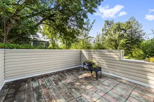 1118 Sycamore St, Lake in the Hills, IL 60156 - Photo 14