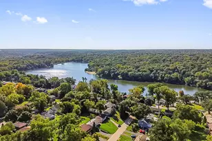 1118 Sycamore St, Lake in the Hills, IL 60156 - Photo 18