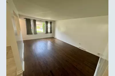 14229 S Saginaw Avenue, Burnham, IL 60633 - Photo 6