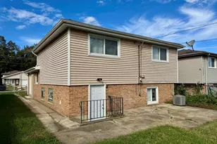 14229 S Saginaw Ave, Burnham, IL 60633 - Photo 4