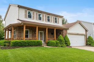 1717 N Waterville Ln, Schaumburg, IL 60194 - Photo 2