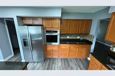 1717 N Waterville Lane, Schaumburg, IL 60194 - Photo 12