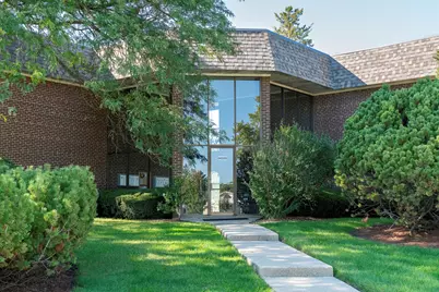 3N550 Crown Road #9, Elmhurst, IL 60126 - Photo 1