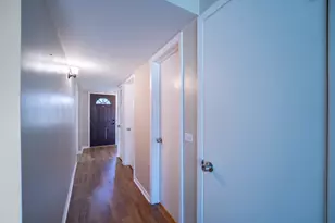 3N550 Crown Rd, Elmhurst, IL 60126 - Photo 6