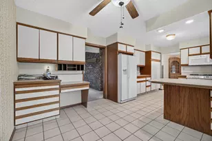 216 E McConaughy Ave, Rochelle, IL 61068 - Photo 22