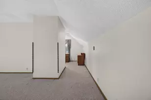 216 E McConaughy Ave, Rochelle, IL 61068 - Photo 34