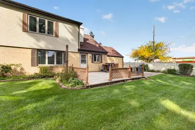 216 E McConaughy Avenue, Rochelle, IL 61068 - Photo 54