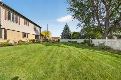 216 E McConaughy Avenue, Rochelle, IL 61068 - Photo 50