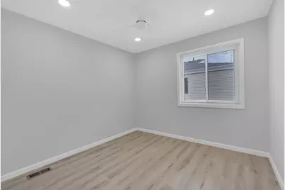 1353 Cove Drive #207B, Prospect Heights, IL 60070 - Photo 12