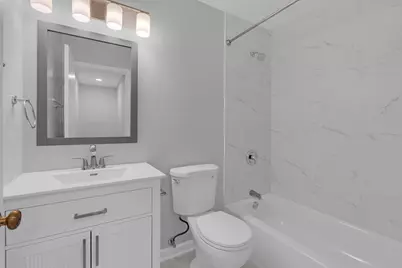 1353 Cove Drive #207B, Prospect Heights, IL 60070 - Photo 8