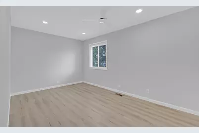 1353 Cove Drive #207B, Prospect Heights, IL 60070 - Photo 14