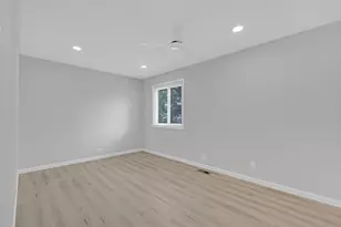 1353 Cove Dr, Prospect Heights, IL 60070 - Photo 14