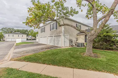 1353 Cove Drive #207B, Prospect Heights, IL 60070 - Photo 16