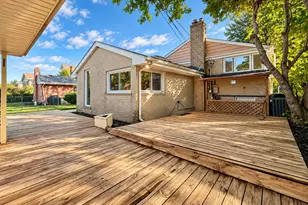 3814 W Sherwin Ave, Lincolnwood, IL 60712 - Photo 22