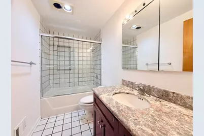 3814 W Sherwin Avenue, Lincolnwood, IL 60712 - Photo 20