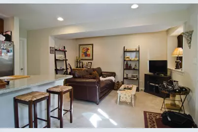 2335 W Iowa Street #1G, Chicago, IL 60622 - Photo 4