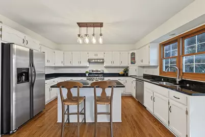 5937 Boundary Road, Downers Grove, IL 60516 - Photo 8