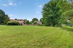 29W055 Schillinger Dr, Naperville, IL 60564 - Photo 48
