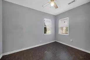 15041 Riverside Dr, South Holland, IL 60473 - Photo 16