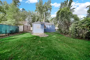 15041 Riverside Dr, South Holland, IL 60473 - Photo 22
