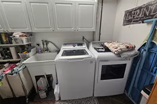1905 N Hilltop Ave, Zion, IL 60099 - Photo 28