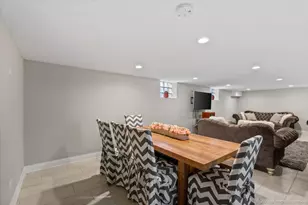 9120 S Clifton Park Ave, Evergreen Park, IL 60805 - Photo 18