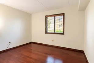 1239 Chalet Rd, Naperville, IL 60563 - Photo 14