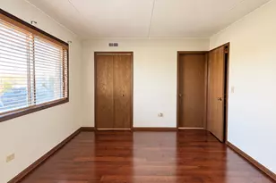 1239 Chalet Rd, Naperville, IL 60563 - Photo 10