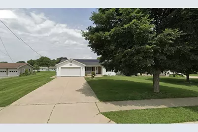 406 W McKinley Road, Ottawa, IL 61350 - Photo 1
