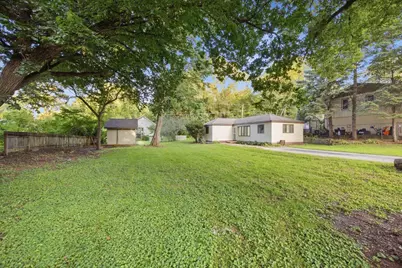 24 John Street, Crystal Lake, IL 60014 - Photo 2