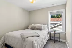 5808 W Waveland Ave, Chicago, IL 60634 - Photo 18