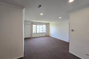 9370 Hamilton Ct, Des Plaines, IL 60016 - Photo 4