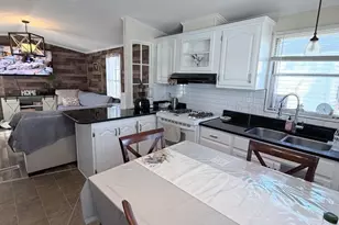 232 Central Skokie Rd, Lake Bluff, IL 60044 - Photo 4