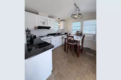 232 Central Skokie Road #232, Lake Bluff, IL 60044 - Photo 2