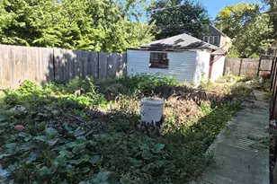 5247 S May St, Chicago, IL 60609 - Photo 12
