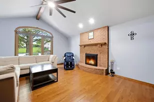 16432 Pear Ave, Orland Park, IL 60467 - Photo 18