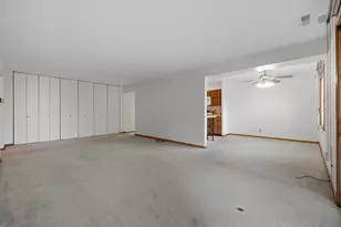1130 E Randville Dr, Palatine, IL 60074 - Photo 8