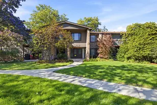 1130 E Randville Dr, Palatine, IL 60074 - Photo 1